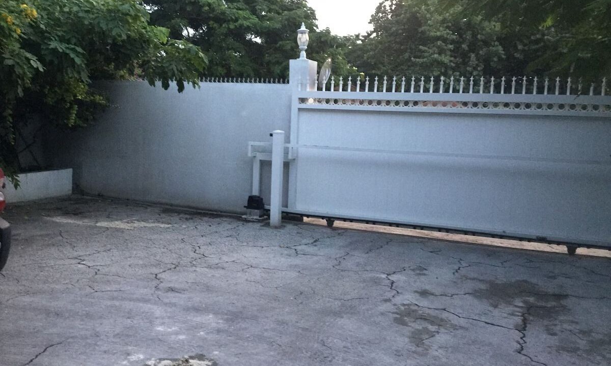 Photo of Outdoor in Nassau