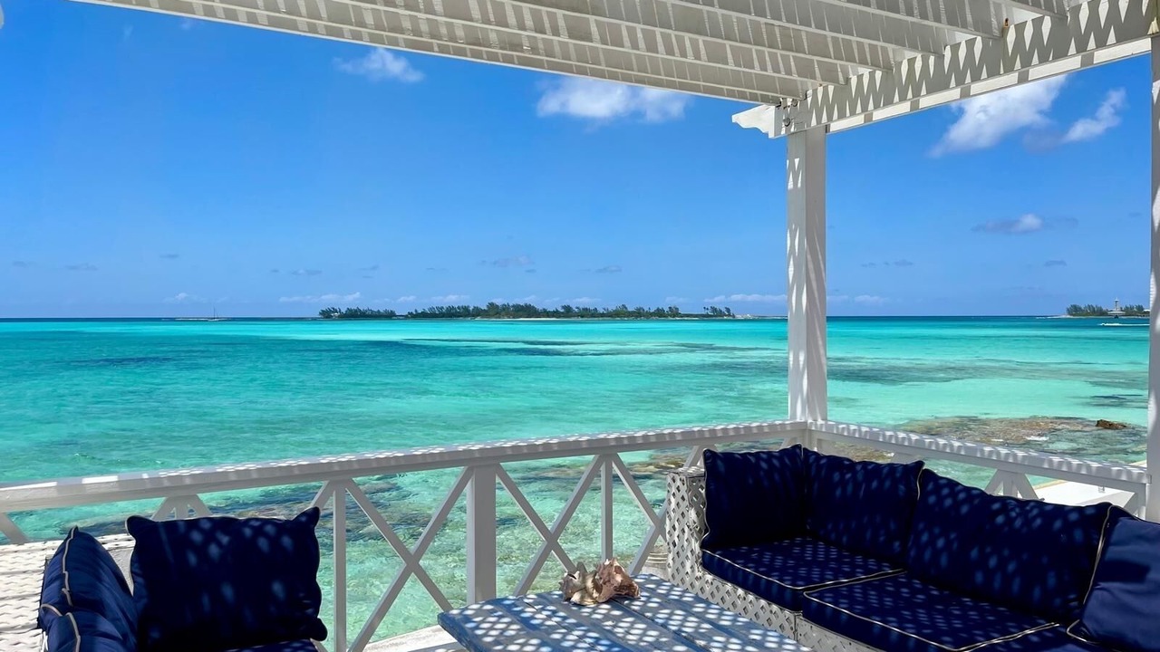 Photo of Patio Balcony in Nassau