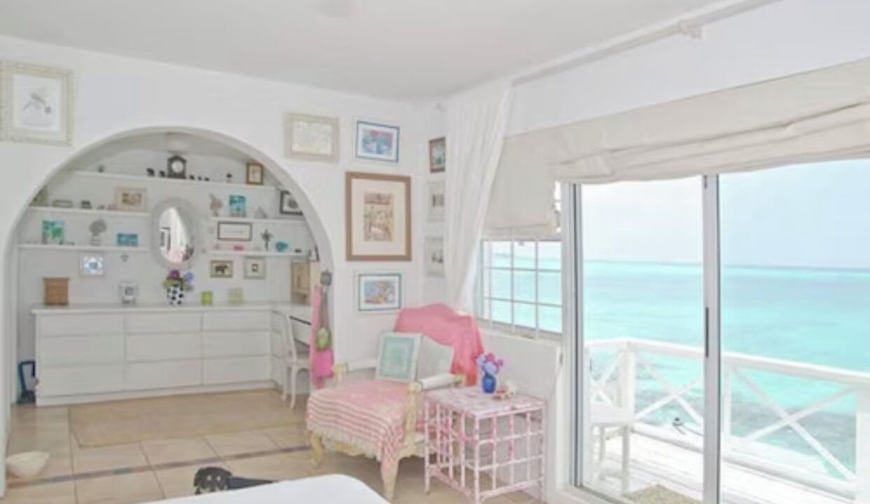 Photo of Bedroom in Nassau