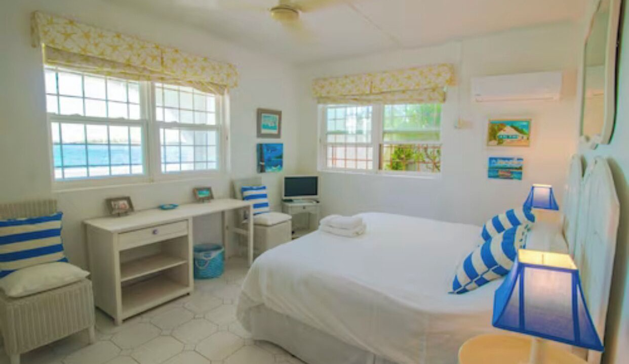 Photo of Bedroom in Nassau