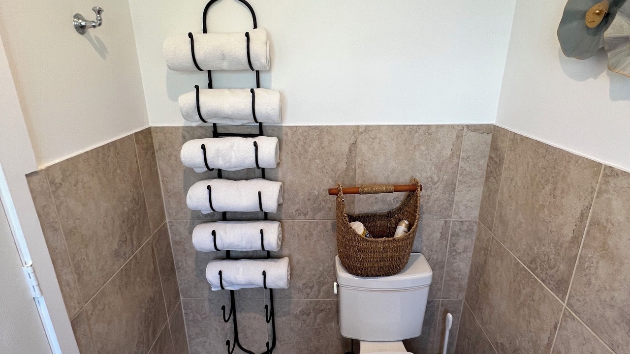 Photo of Bathroom in Alice Town