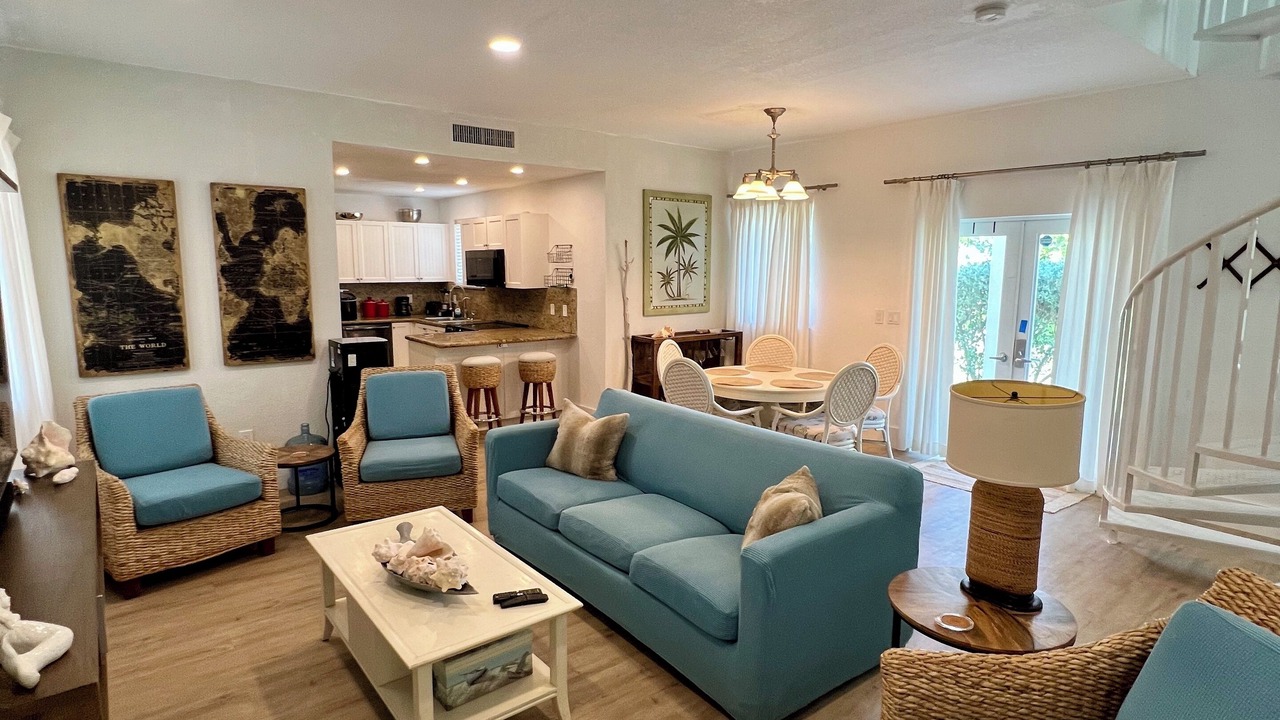 Photo of Livingroom in Alice Town