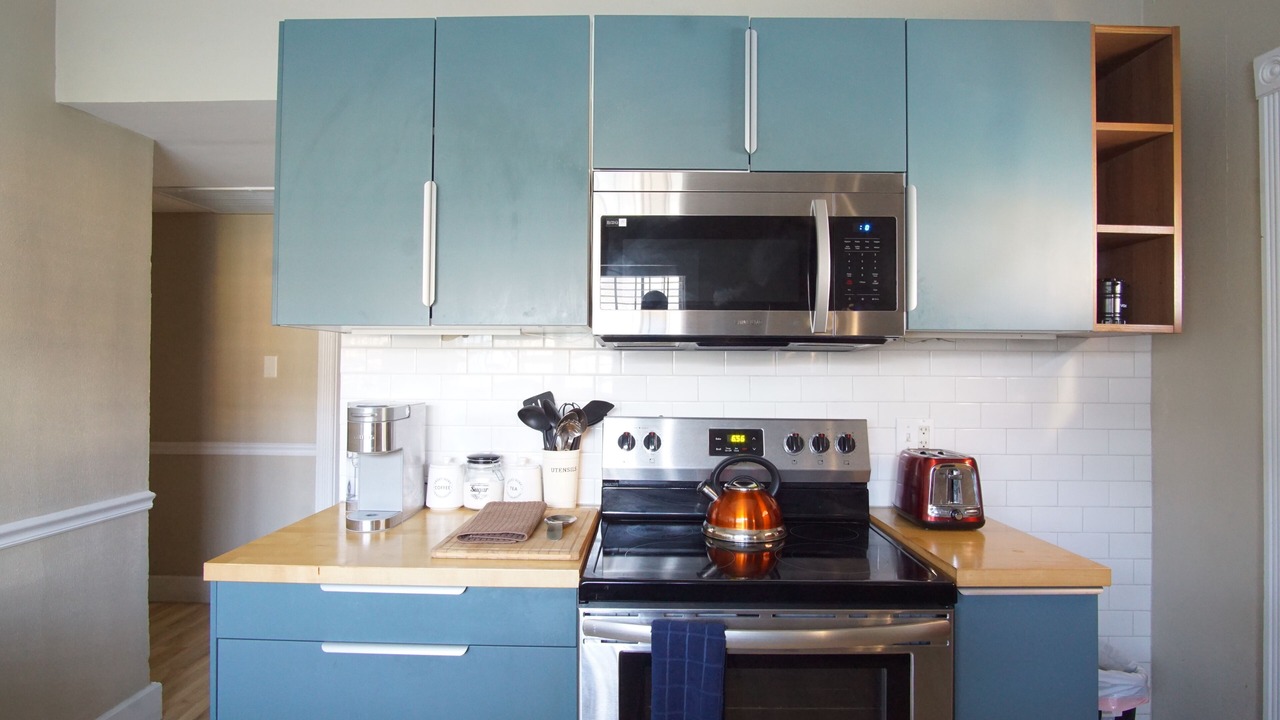Photo of Kitchen in Coral Harbour
