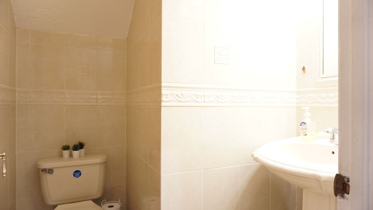 Photo of Bathroom in Coral Harbour