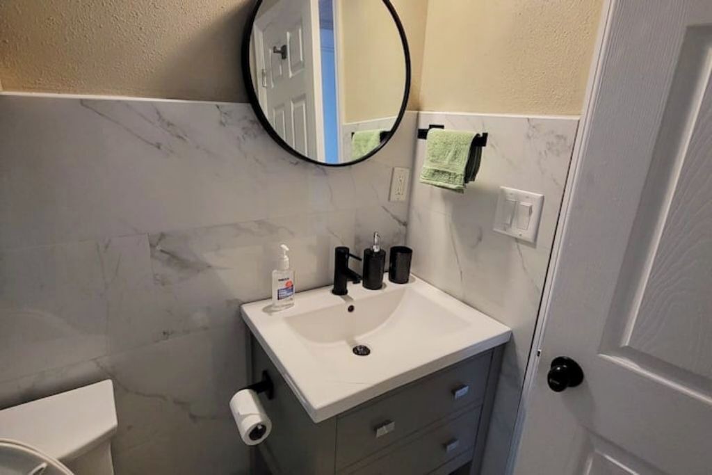 Photo of Bathroom in Coral Harbour