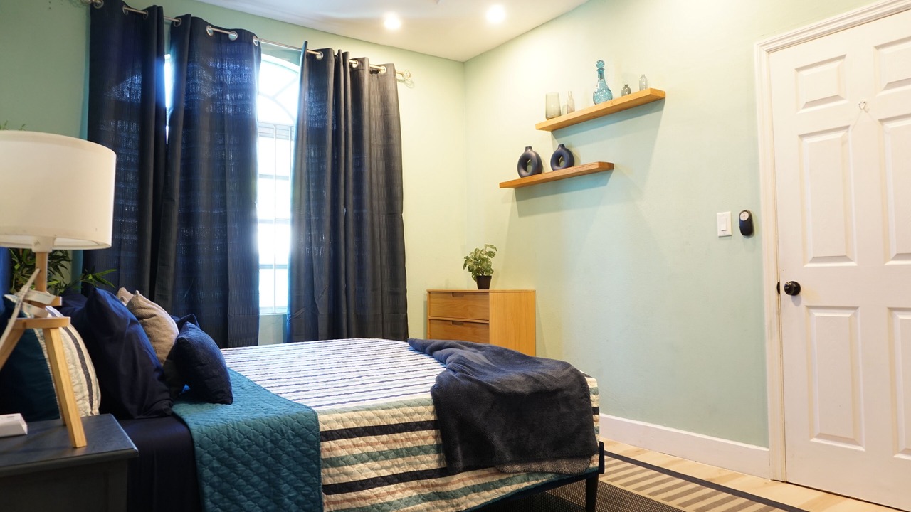 Photo of Bedroom in Coral Harbour
