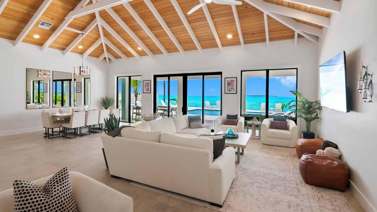 Photo of Livingroom in Tar Bay