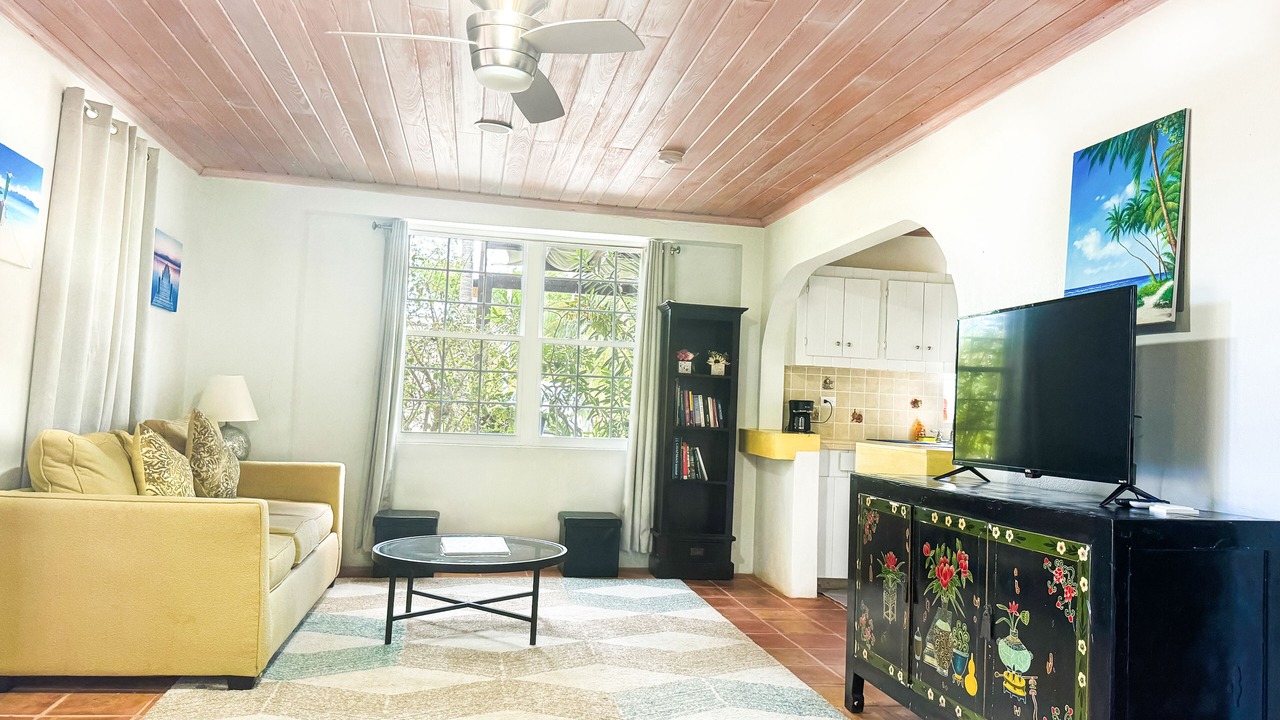 Photo of Livingroom in Nassau