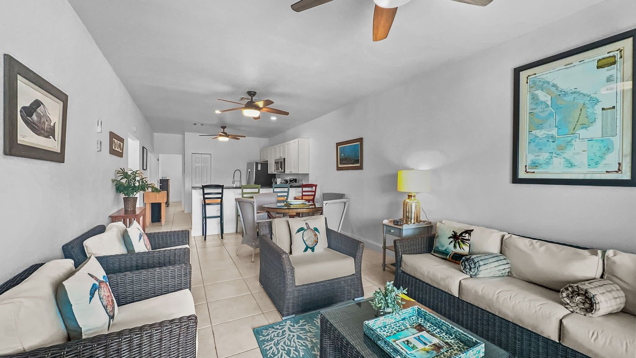 Photo of Livingroom in Treasure Cay