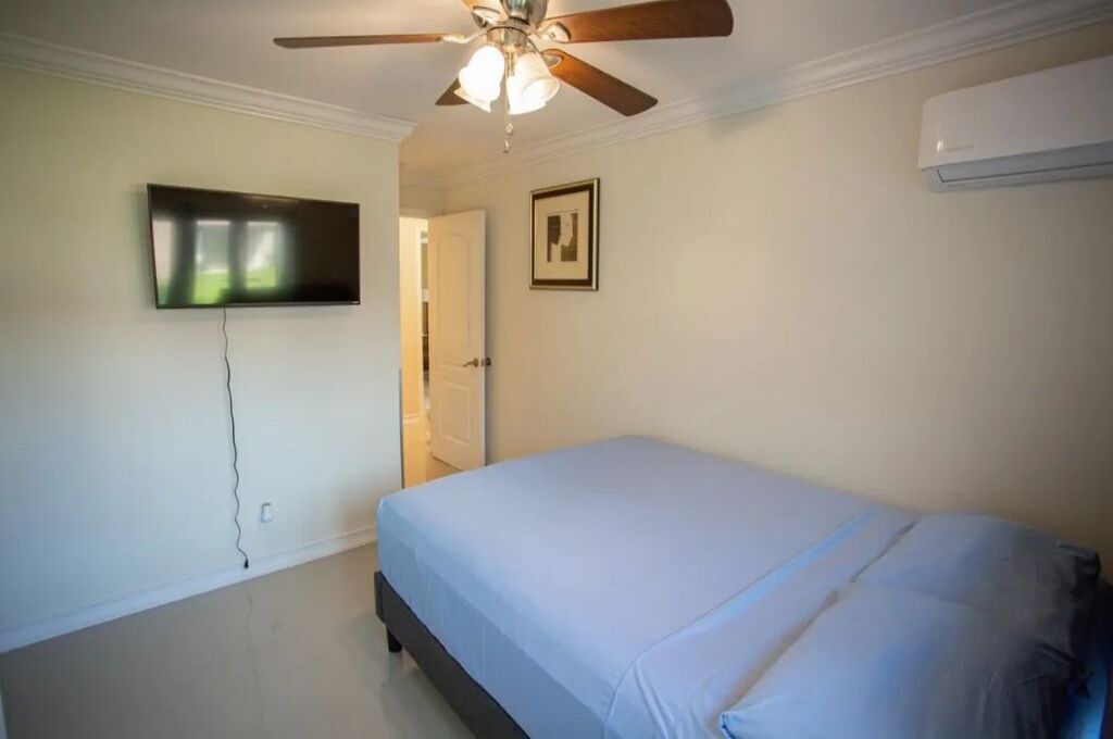 Photo of Bedroom in Freeport