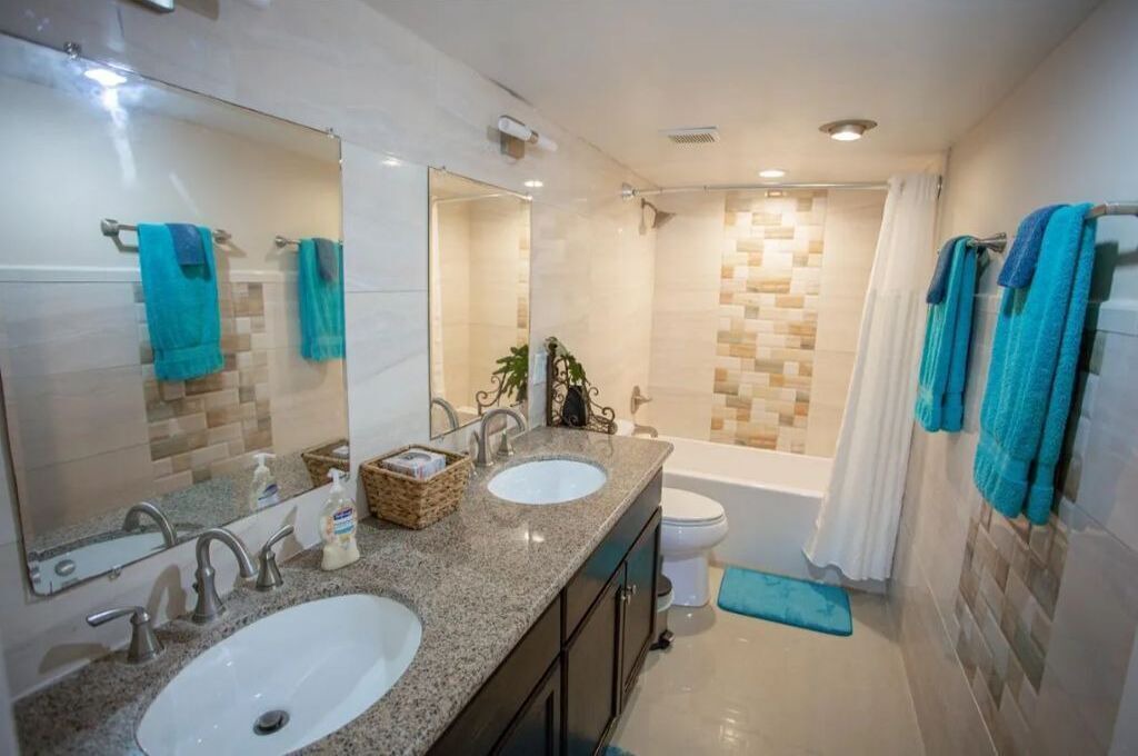 Photo of Bathroom in Freeport