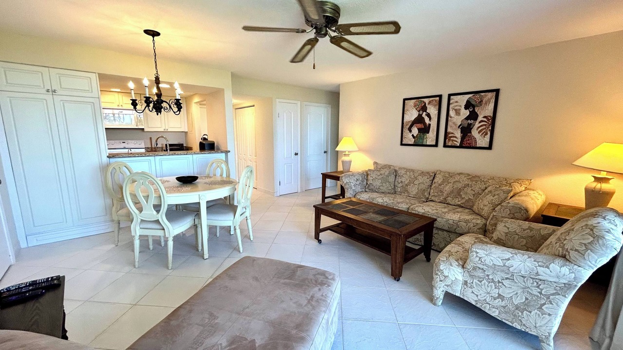 Photo of Livingroom in Williams Town