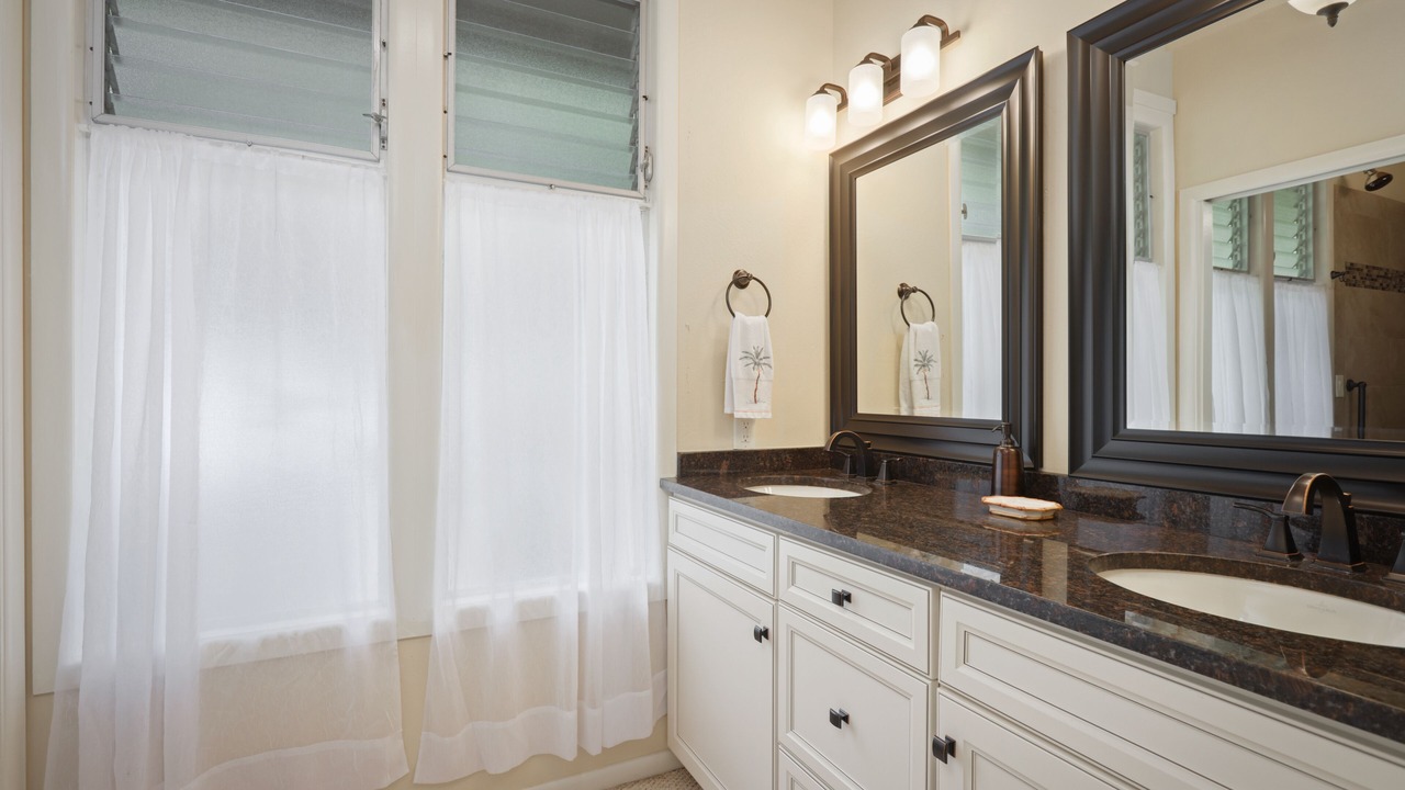 Photo of Bathroom in Honaunau-Napoopoo