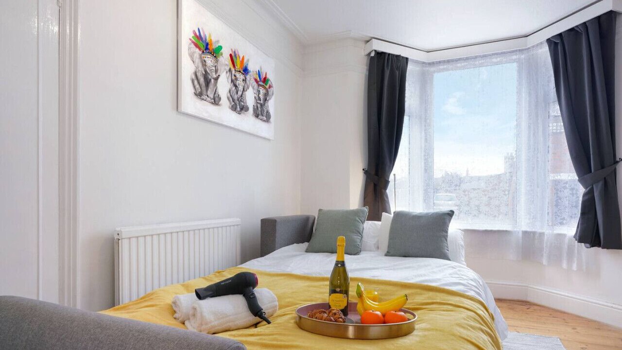 Photo of Bedroom in Northampton