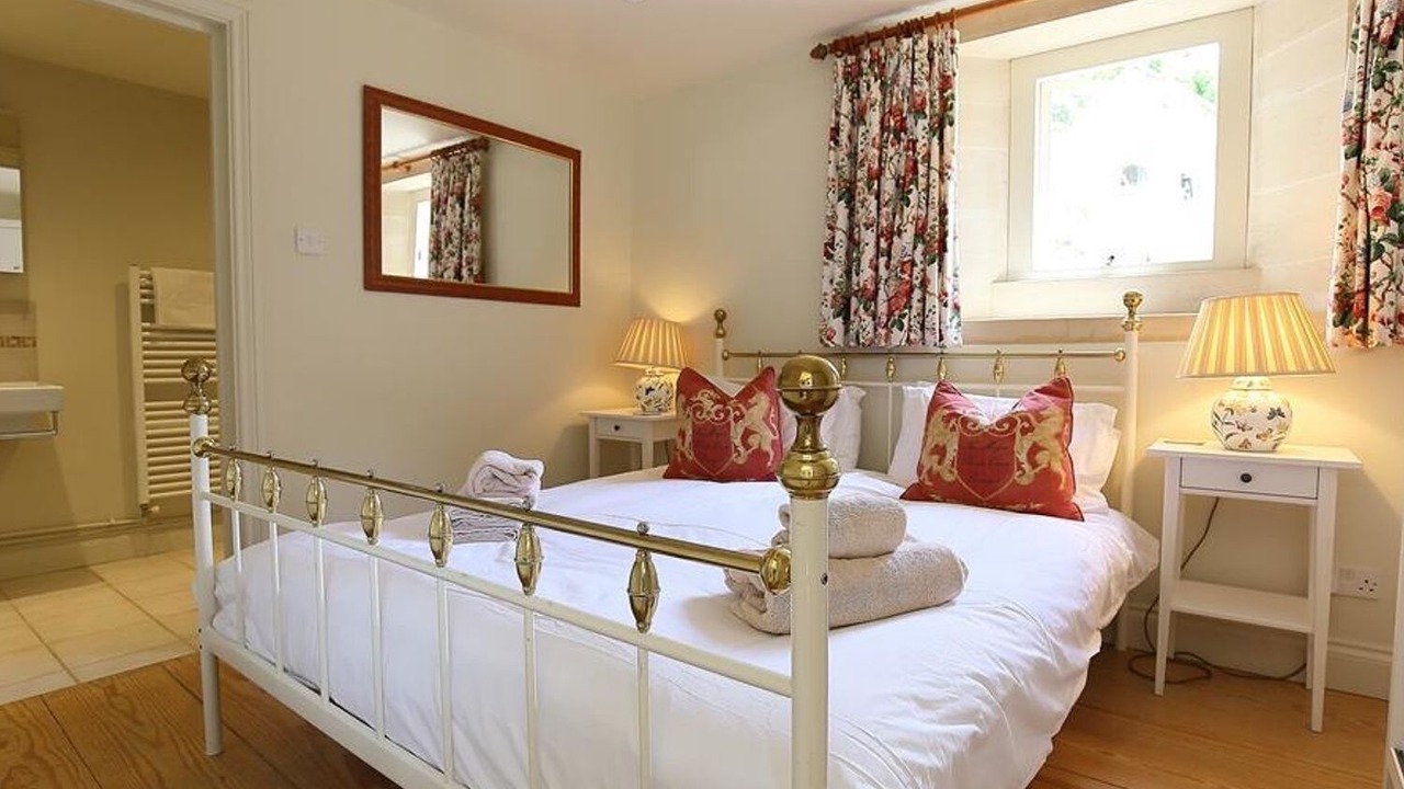 Photo of Bedroom in Bourton