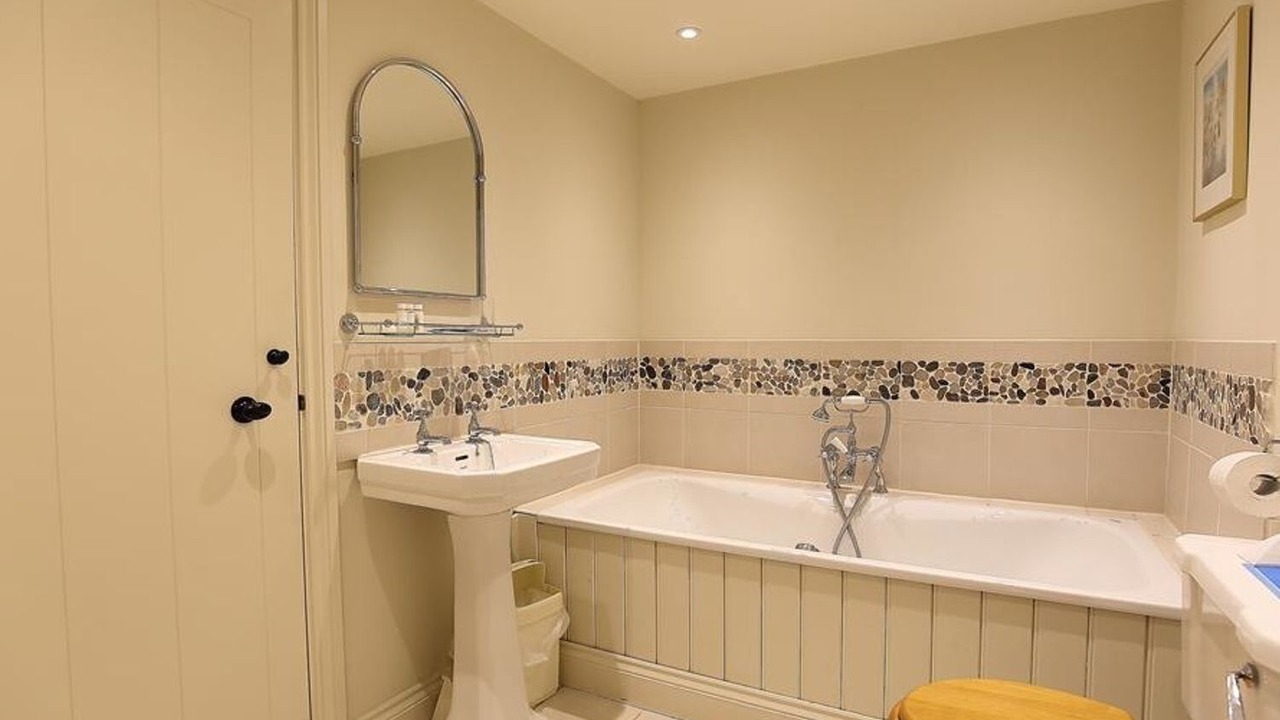 Photo of Bathroom in Bourton