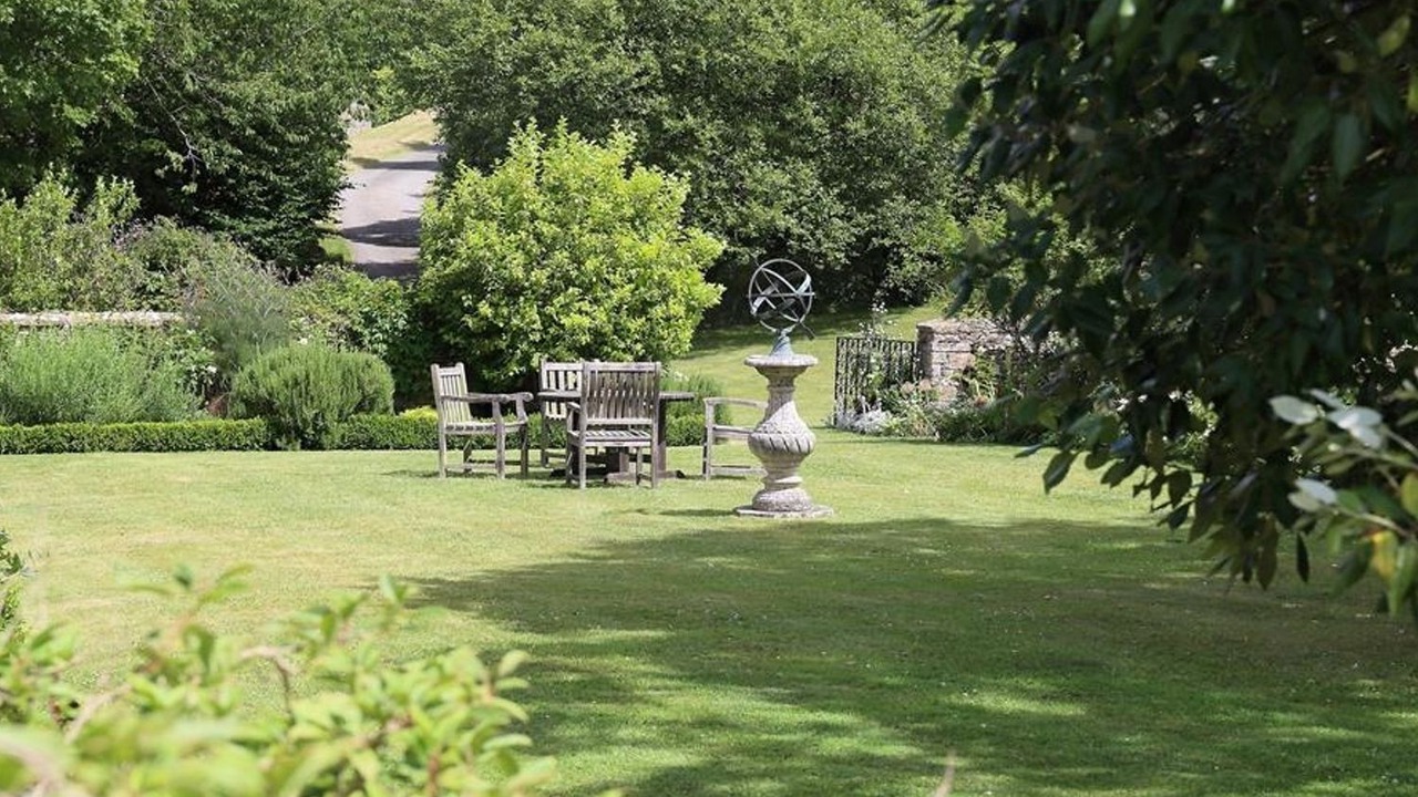 Photo of Outdoor in Bourton