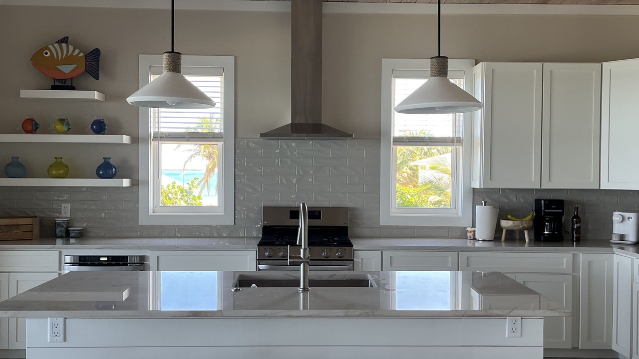 Photo of Kitchen in Green Turtle Cay
