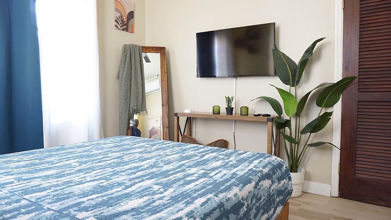 Photo of Bedroom in Coral Harbour