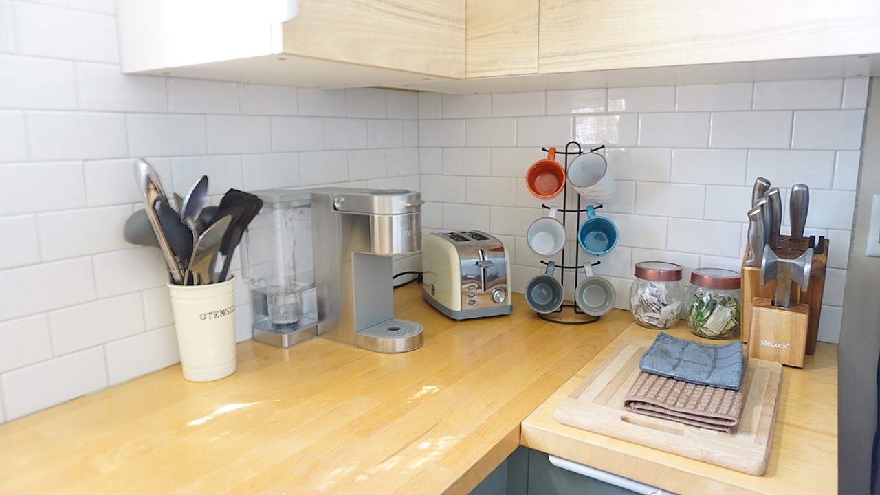 Photo of Kitchen in Coral Harbour