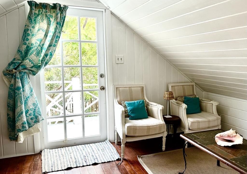 Photo of Livingroom in Dunmore Town