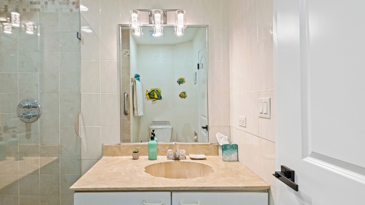 Photo of Bathroom in Paradise Island