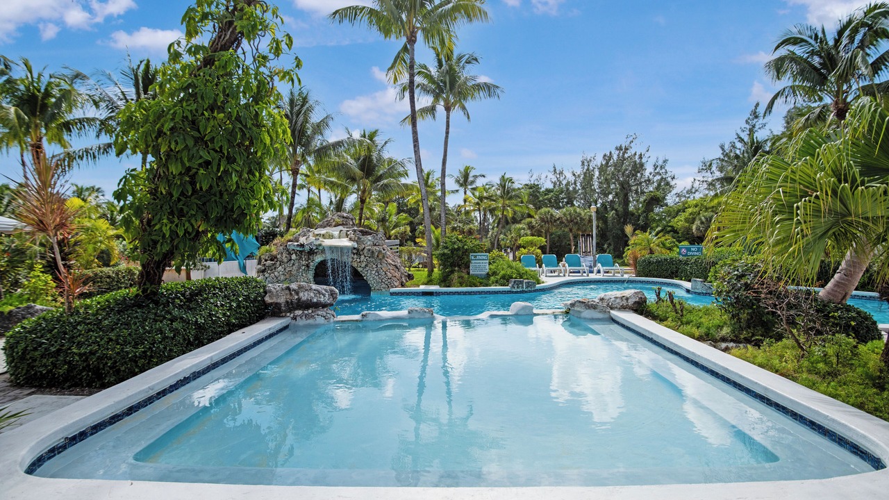 Photo of Outdoor in Paradise Island