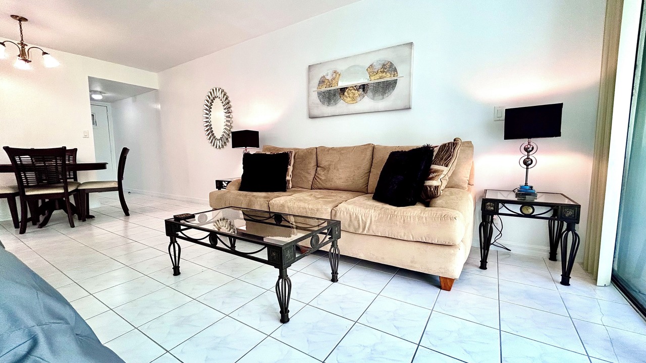 Photo of Livingroom in Williams Town
