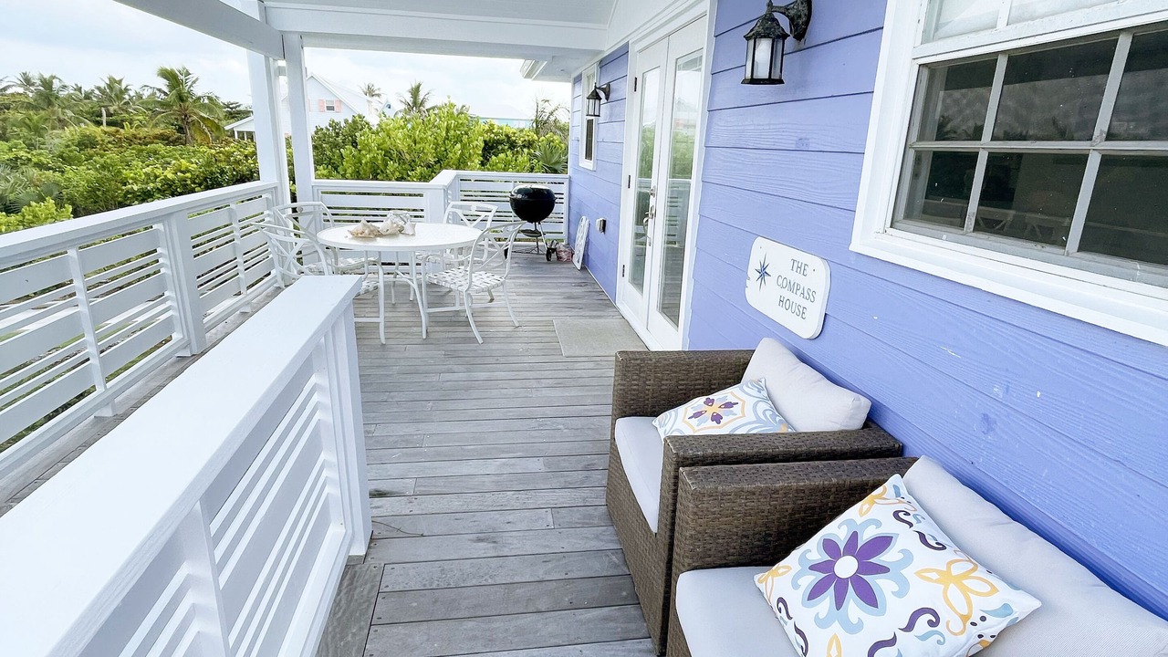 Photo of Patio Balcony in Hope Town