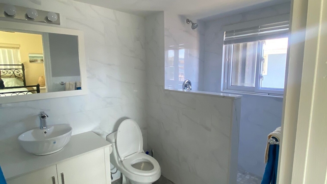 Photo of Bathroom in Bell Channel Bay