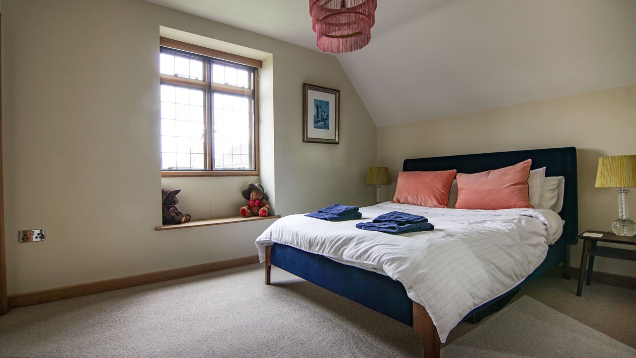 Photo of Bedroom in Willersey