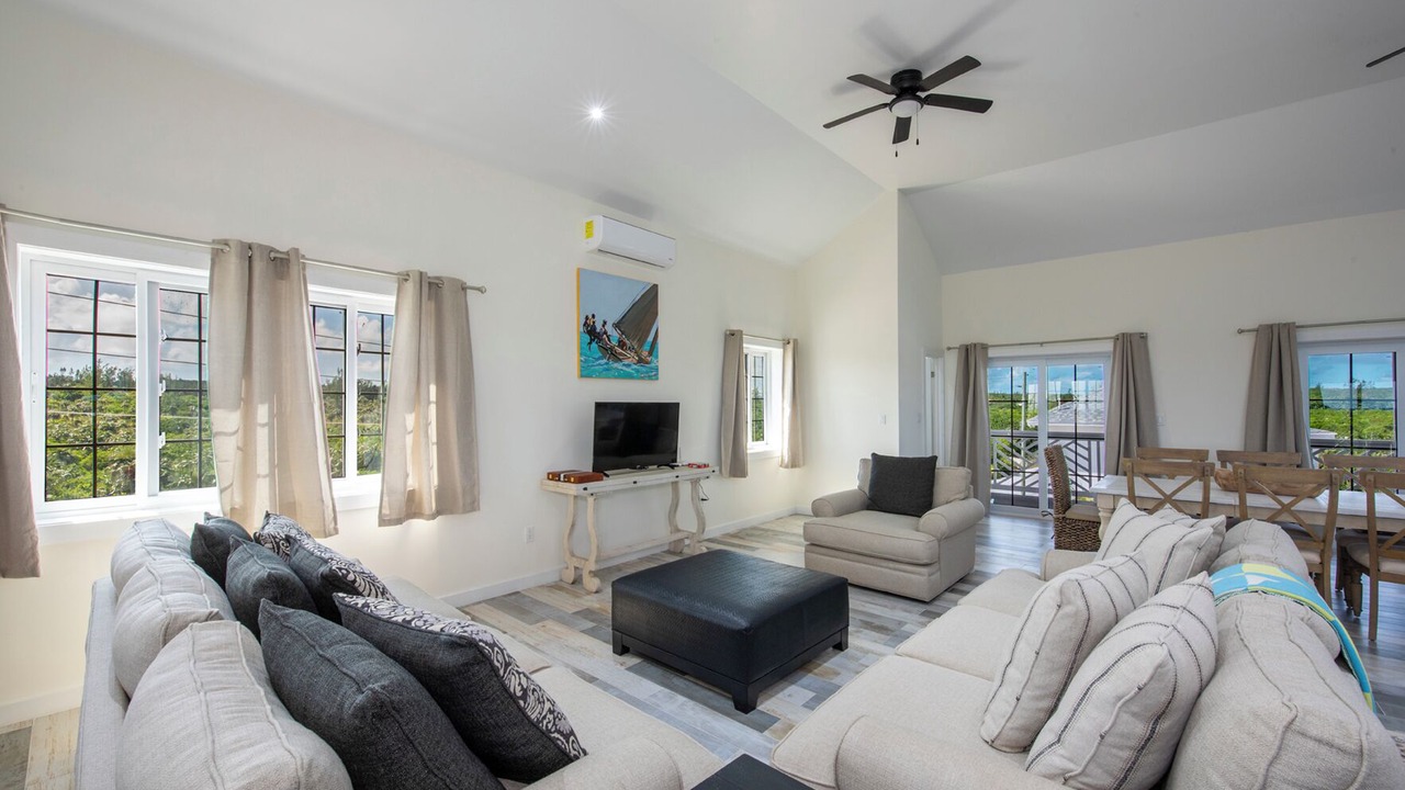 Photo of Bedroom in North Palmetto Point