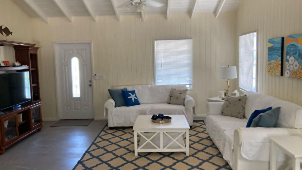 Photo of Livingroom in Cherokee