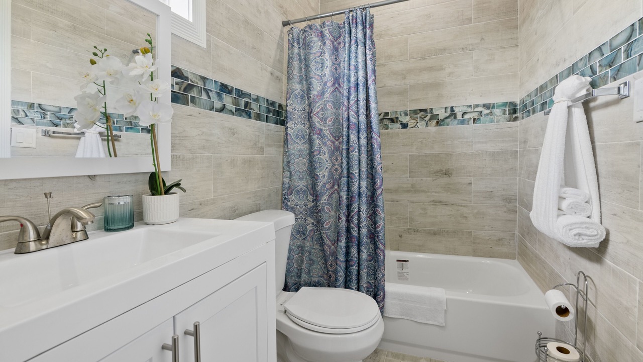 Photo of Bathroom in George Town