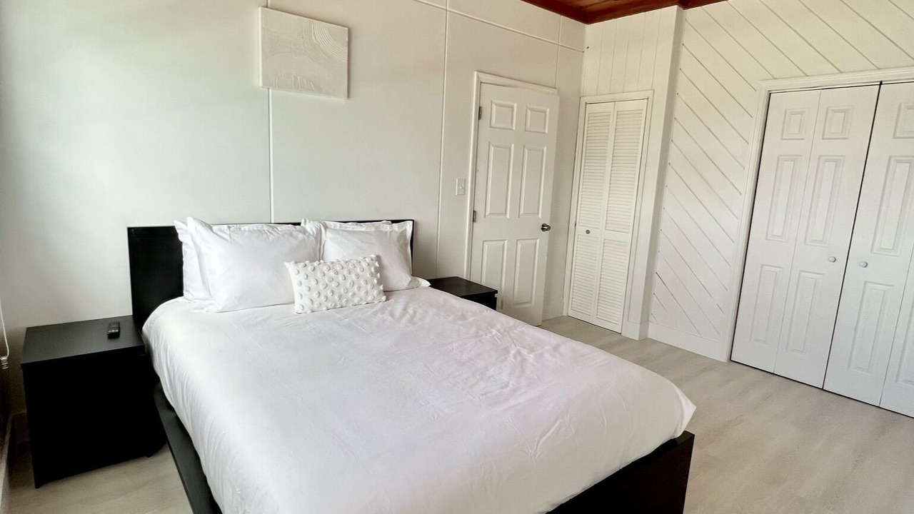 Photo of Bedroom in Bailey Town