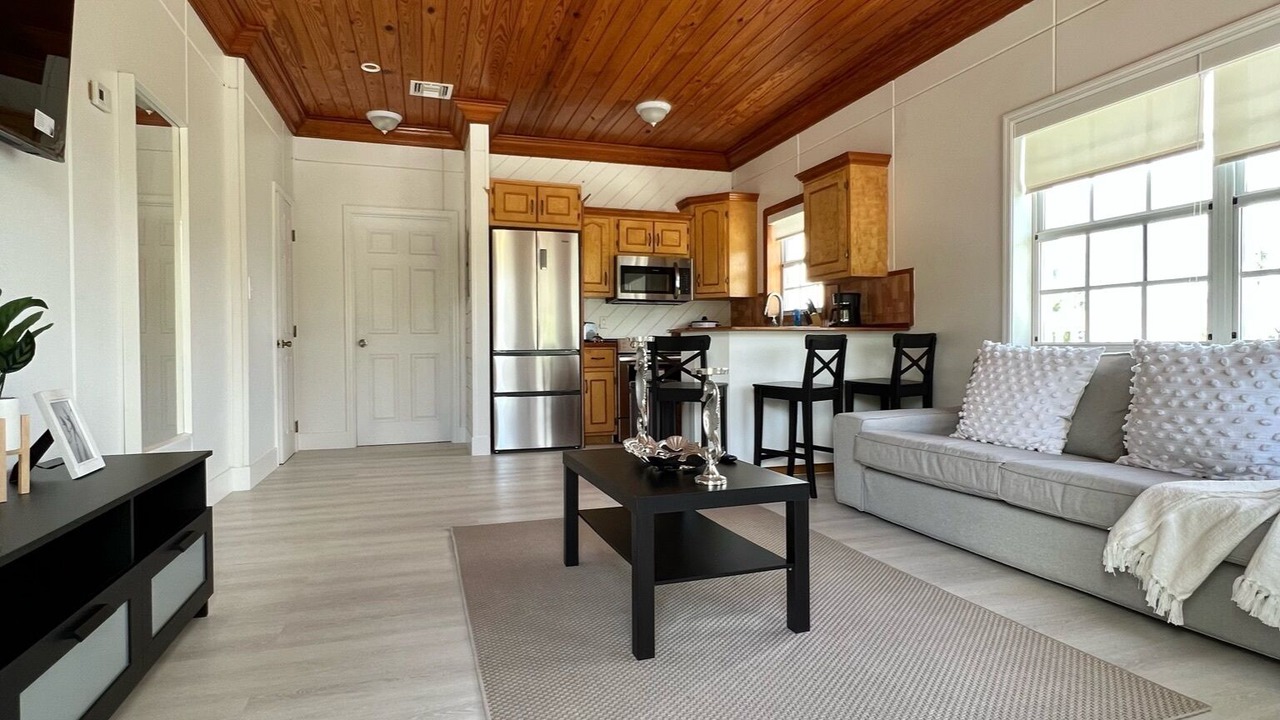 Photo of Livingroom in Bailey Town
