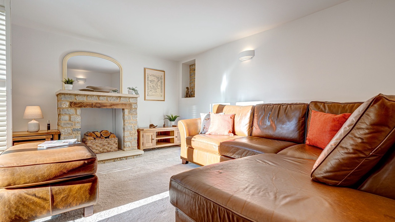 Photo of Livingroom in Wheatley