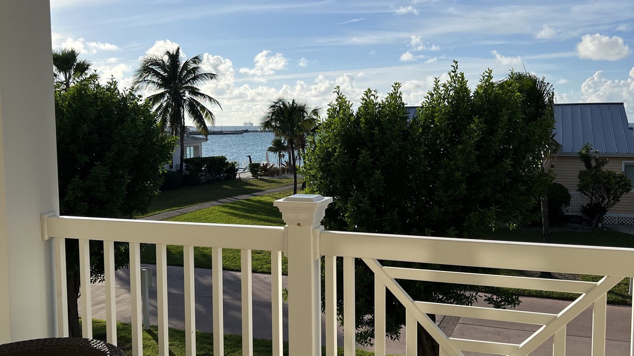 Photo of Patio Balcony in Bailey Town