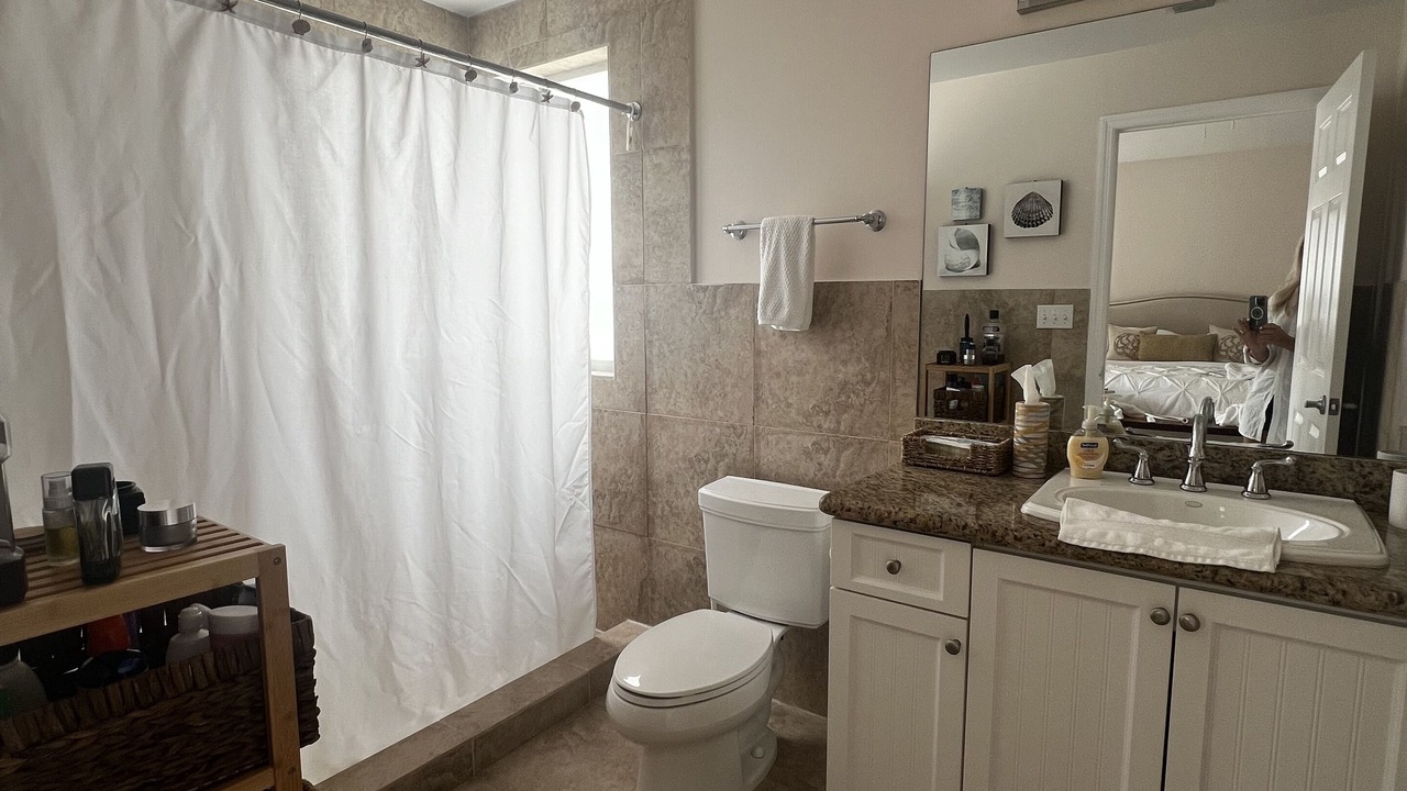Photo of Bathroom in Bailey Town