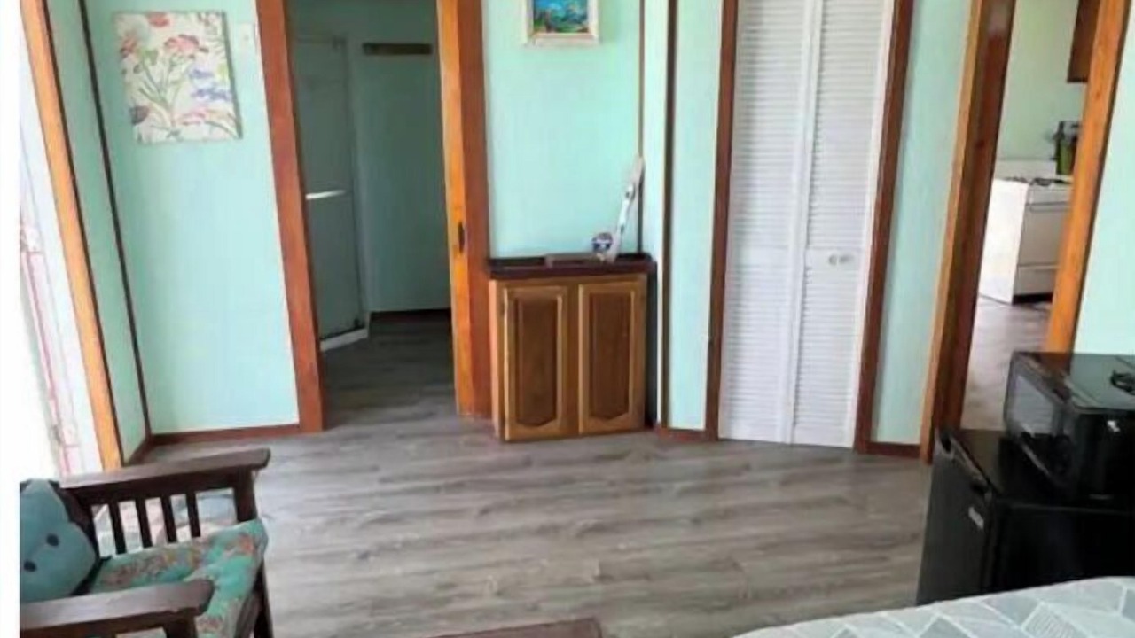 Photo of Bedroom in Green Turtle Cay