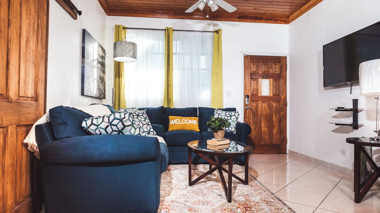Photo of Bedroom in Nassau