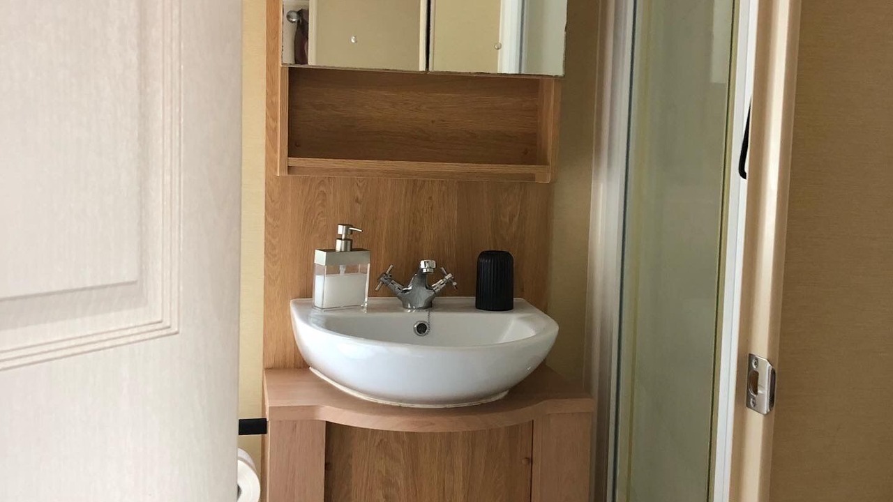 Photo of Bathroom in Ringwood