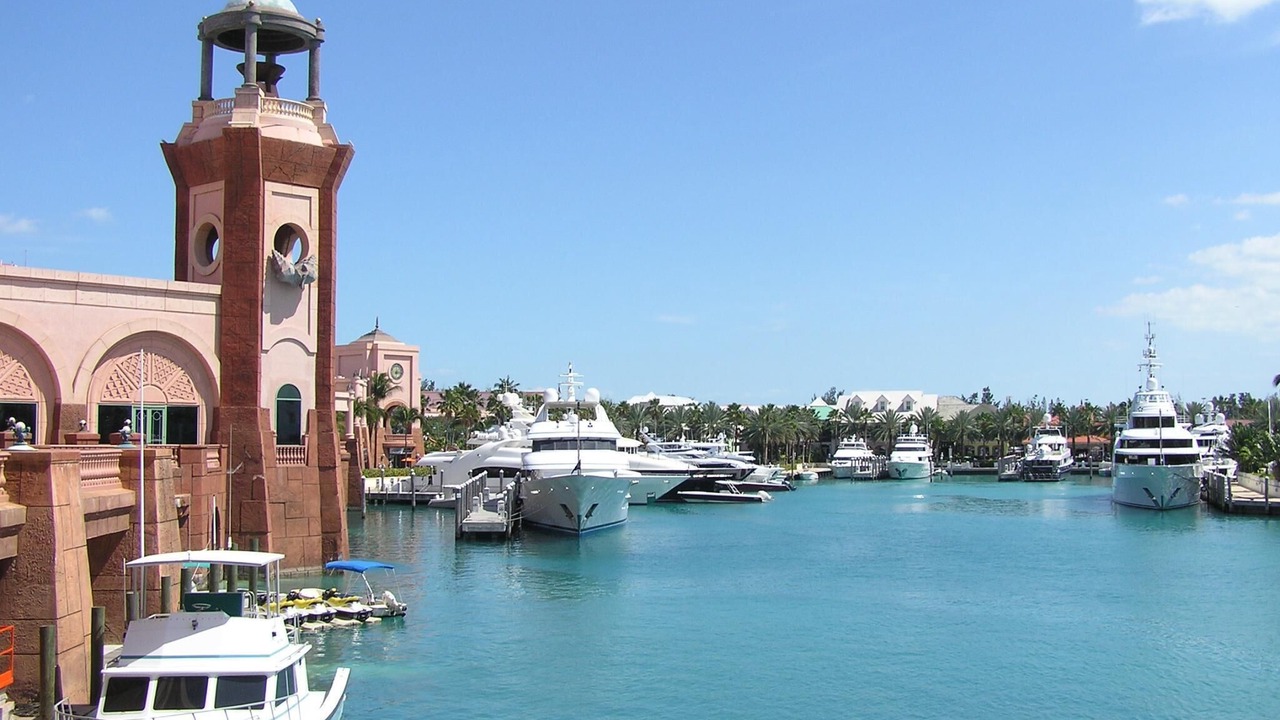 Photo of Others in Paradise Island