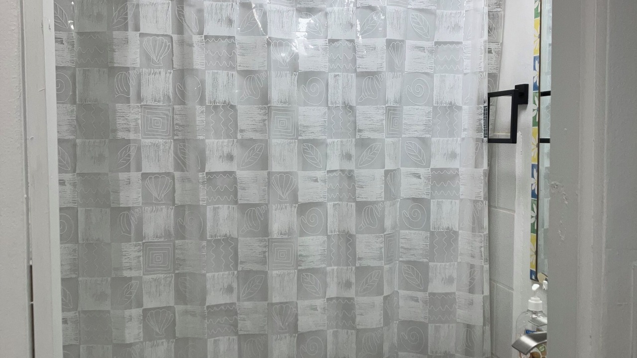 Photo of Bathroom in Bahama Palm Shores