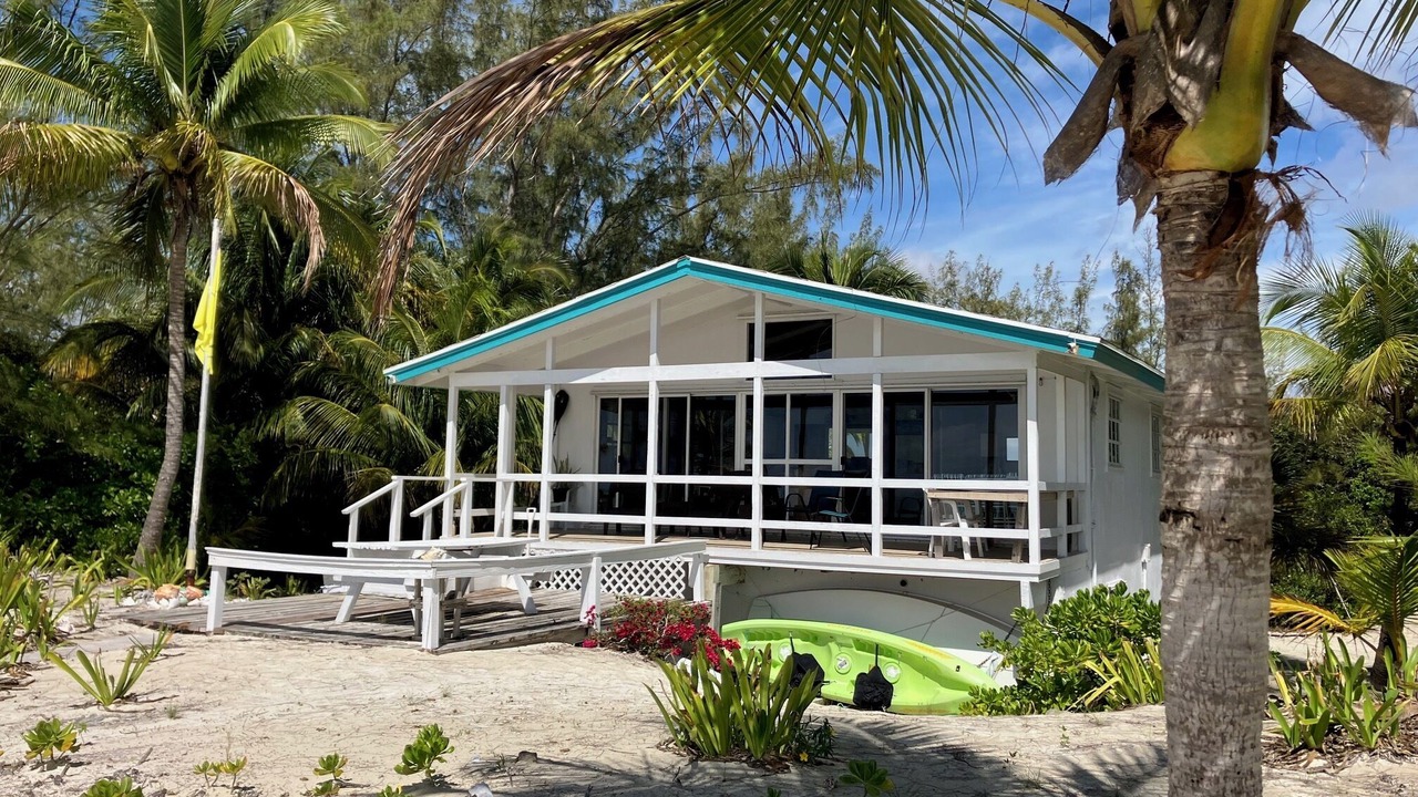 Photo of Outdoor in Bahama Palm Shores