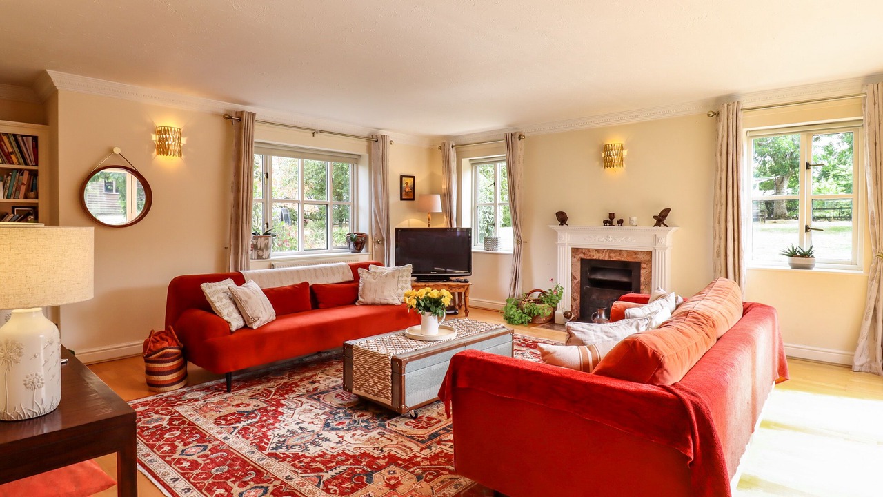 Photo of Livingroom in Charlton-on-Otmoor