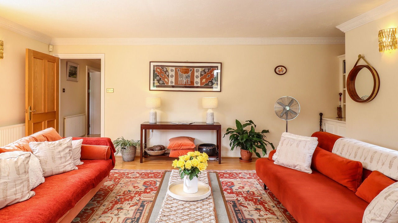 Photo of Livingroom in Charlton-on-Otmoor