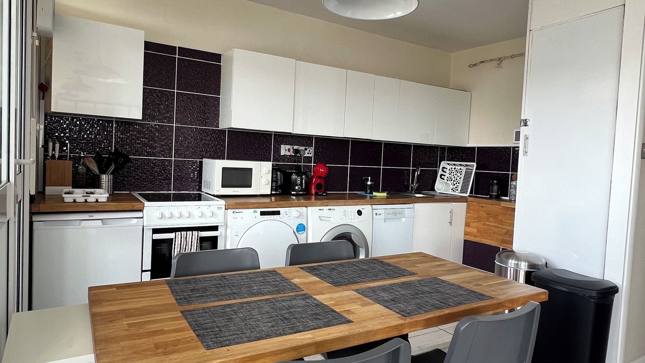 Photo of Kitchen in South Hampstead