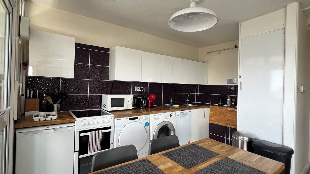 Photo of Kitchen in South Hampstead