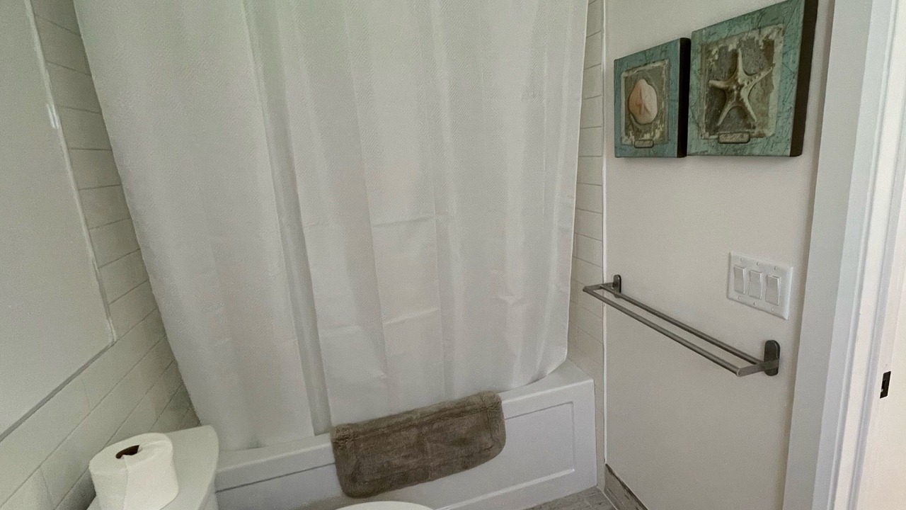 Photo of Bathroom in Treasure Cay